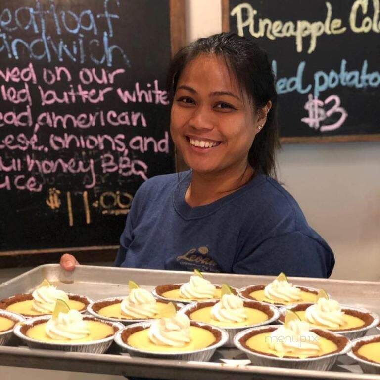 Leoda's Kitchen and Pie Shop - Lahaina, HI